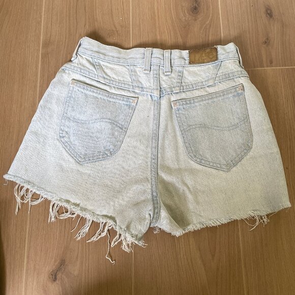 Vintage Lee Acid Wash Cut off shorts - Picture 2 of 4